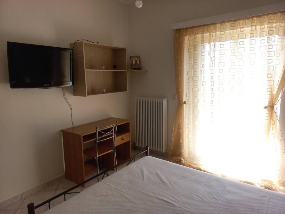 Stefkas Apartment1 Patras Extérieur photo